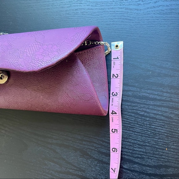 Purple Faux Leather/Lace Clutch - Picture 2 of 7